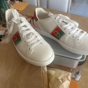 Gucci shoes